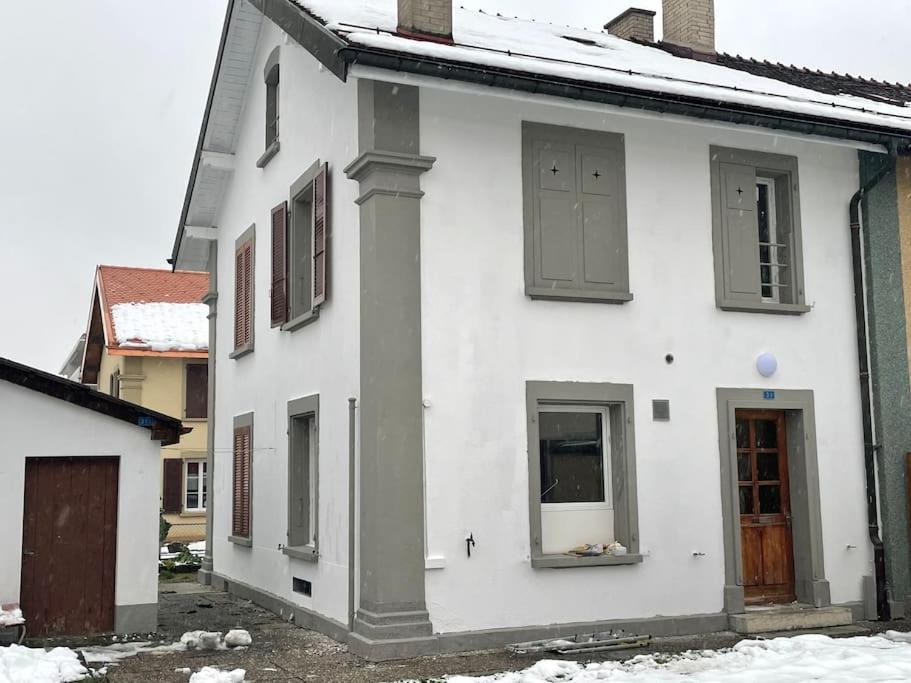 Charmante Maison Mitoyenne Villa Broc Exterior photo